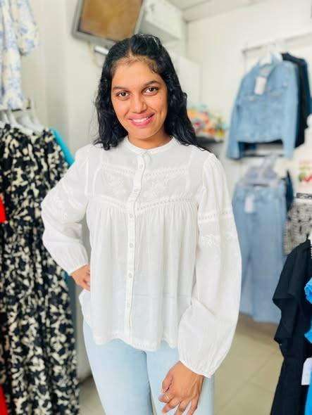 Export Quality Branded Blouse