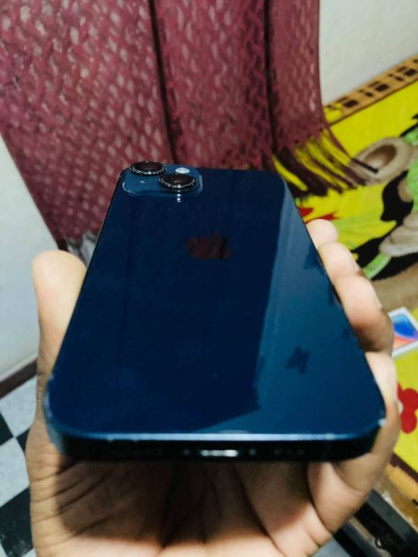 iPhone 14