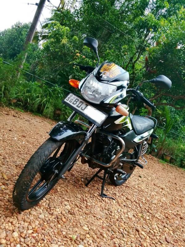 TVS metro for sale