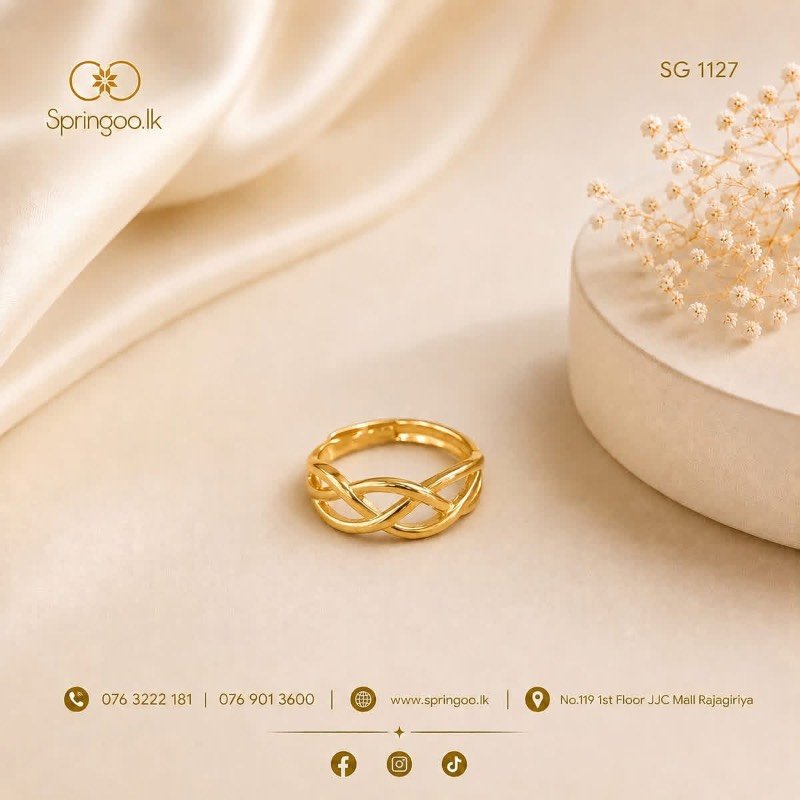 Gold plated deaign ring