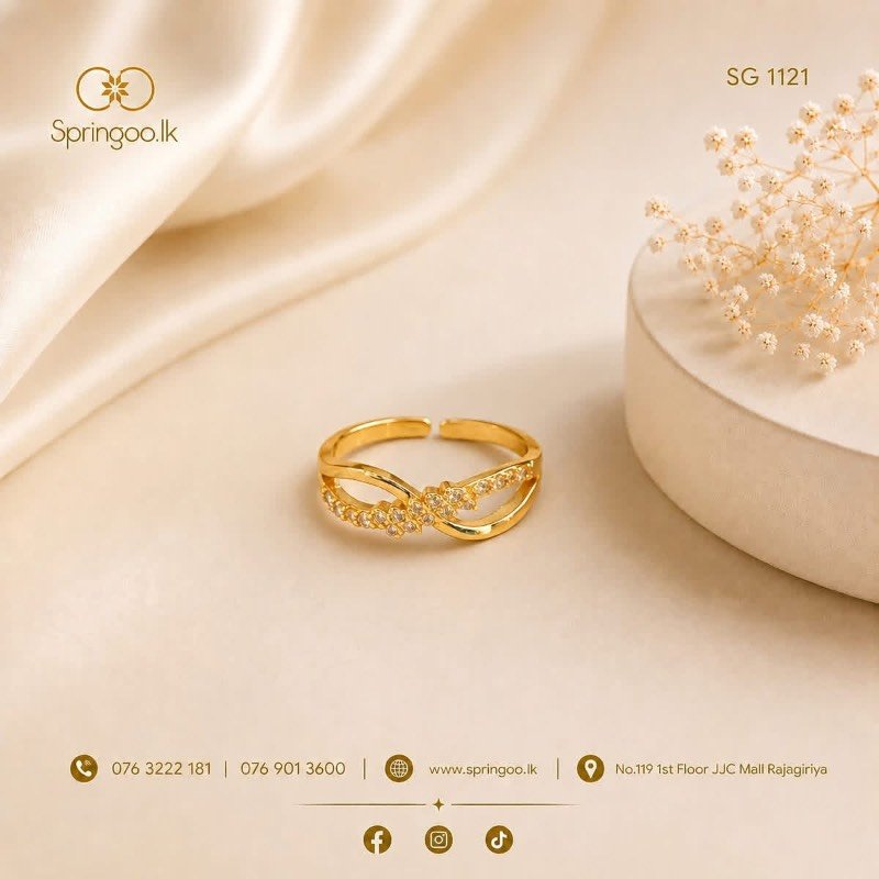 Gold plated deaign ring