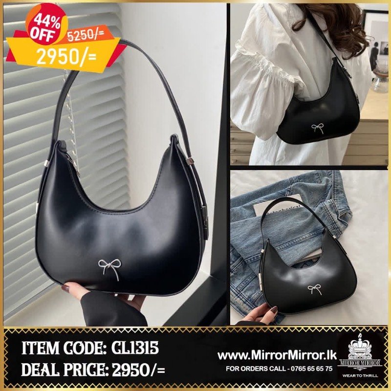 Ladies hand bag