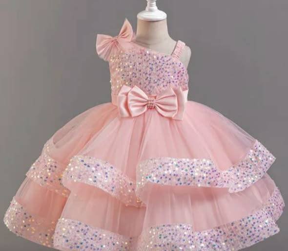 හුරුබුහුටිම Dress