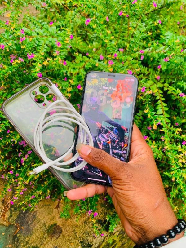 I phone 11pro for sale