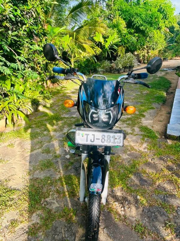 Bajaj CT100 for sale
