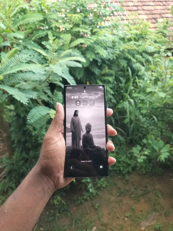 Phone for sale