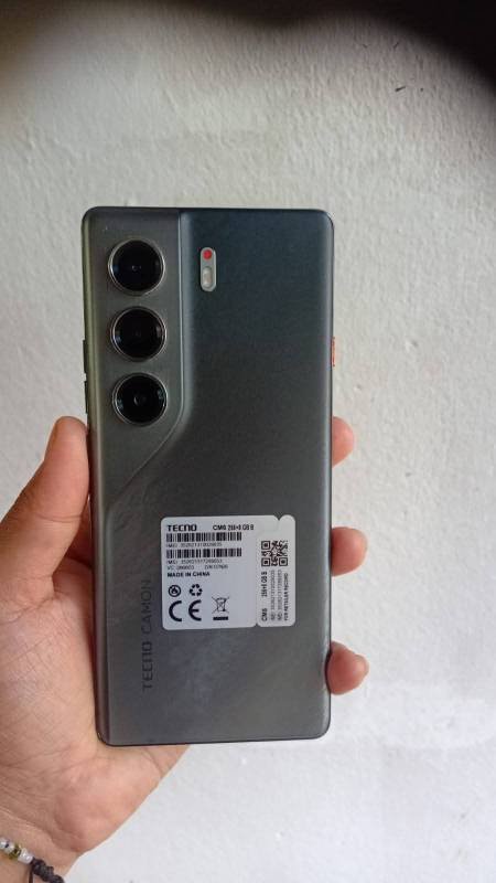 Phone for sale