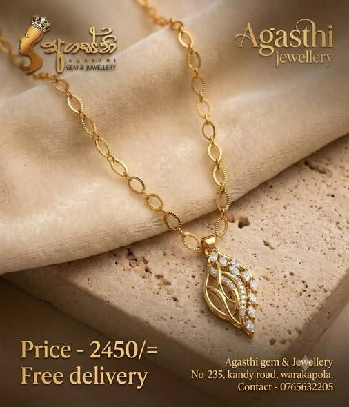 ❤️ Effortless Elegance: Stunning Gold-Plated Pendant & Chain! ✨