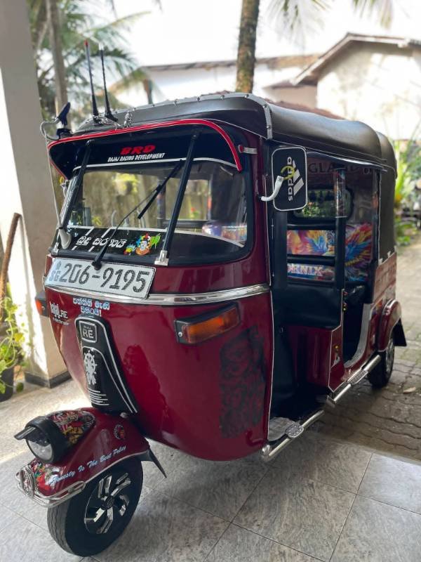 Bajaj Threeweel for sale