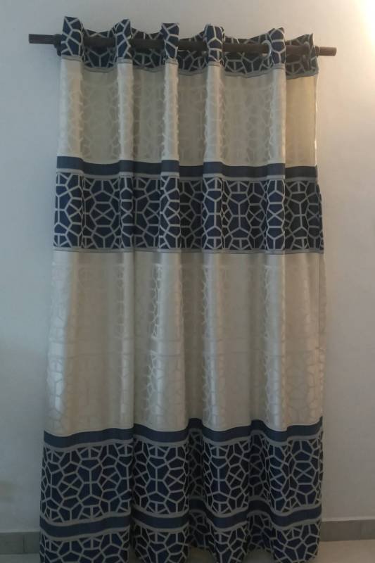 Curtain