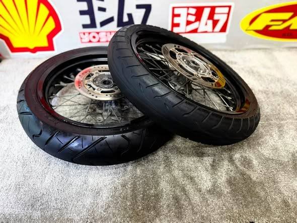 Sb / D tracker SM Wheel set with Disks ( F & R )