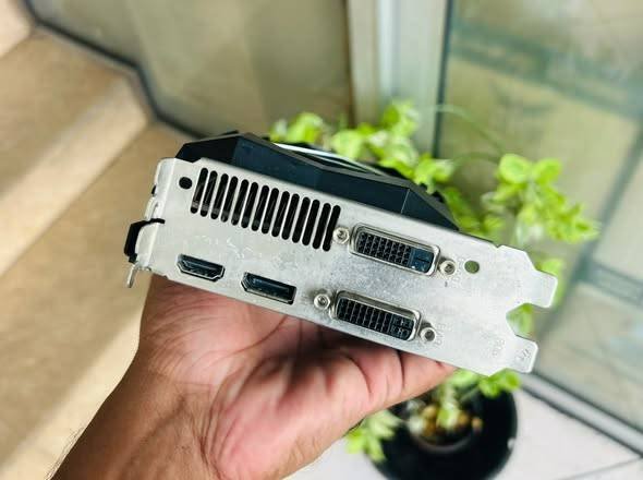 2GB graphic card