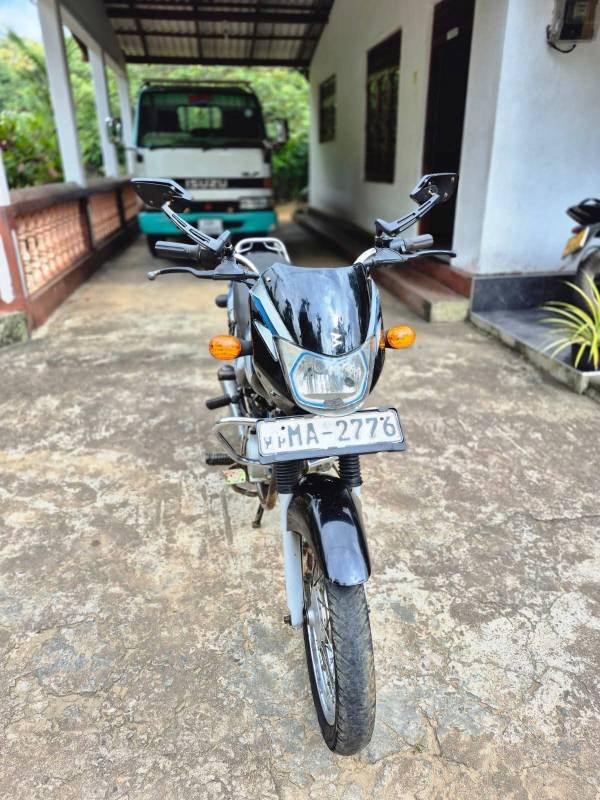 Bajaj CT100 for sale