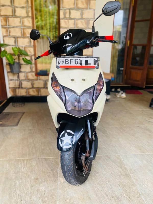 Honda dio for sale