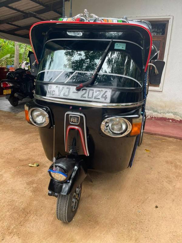 Bajaj 4 stroke threeweel for sale