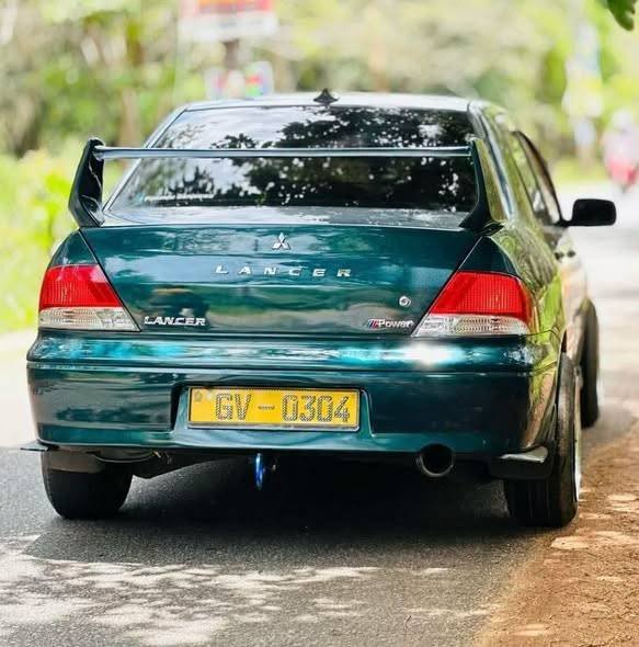 Mitsubishi Lancer CS1